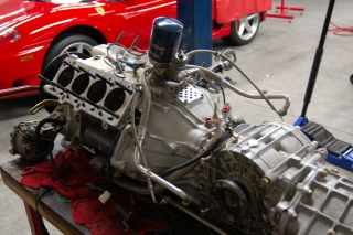 Illustration for article titled Tearing Down The Engine Of A Ferrari F40